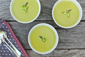 A delicious and green asparagus soup.